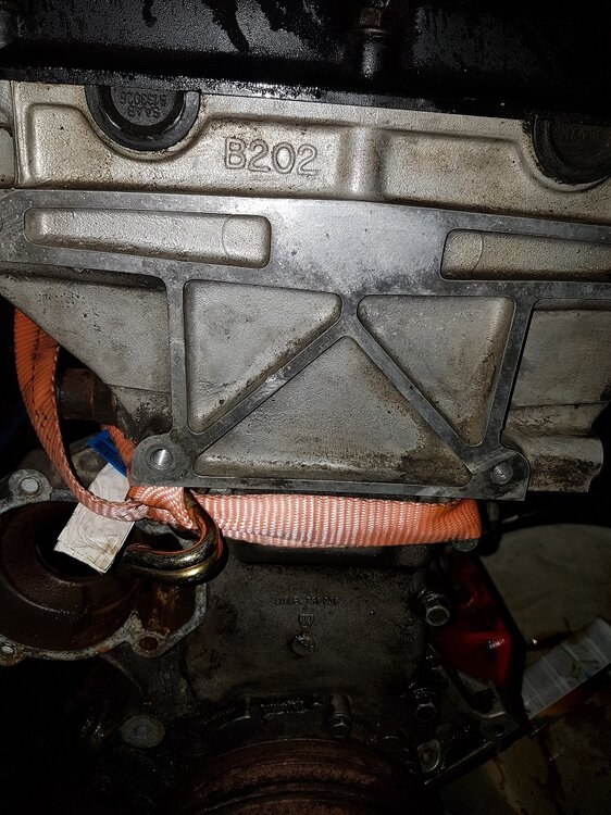 MotortypamKopf.thumb.jpg.9c72f5a7bbf6000303cb3e3fe3253be2.jpg