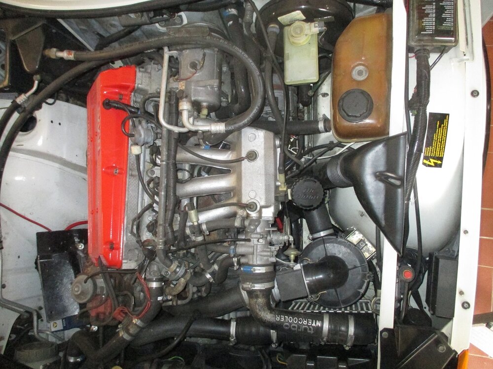 Motorv_oben.thumb.JPG.8fb8cc3eb9520f342a439ab6bd6108f6.JPG