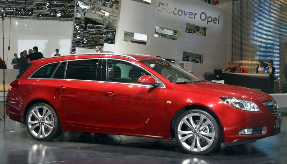 Opel_Insignia_Sports_Tourer_1.thumb.jpg.c6bc2bbc0301d75736ad3628906ded9c.jpg