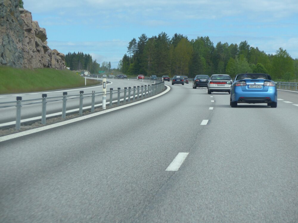 P1000687.thumb.jpg.2d3688a9bfb9fa619d8d73bf9f367d0e.jpg