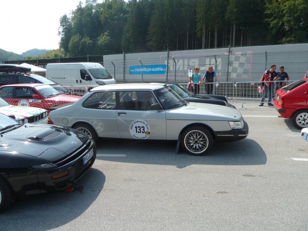 P1120931.thumb.JPG.ce74ec229c43a44a5e7a16c0161d7d17.JPG