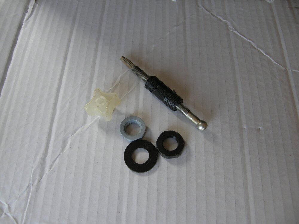 PA270296.thumb.JPG.3c2e122bcdd2e05d90728ba2939a624a.JPG