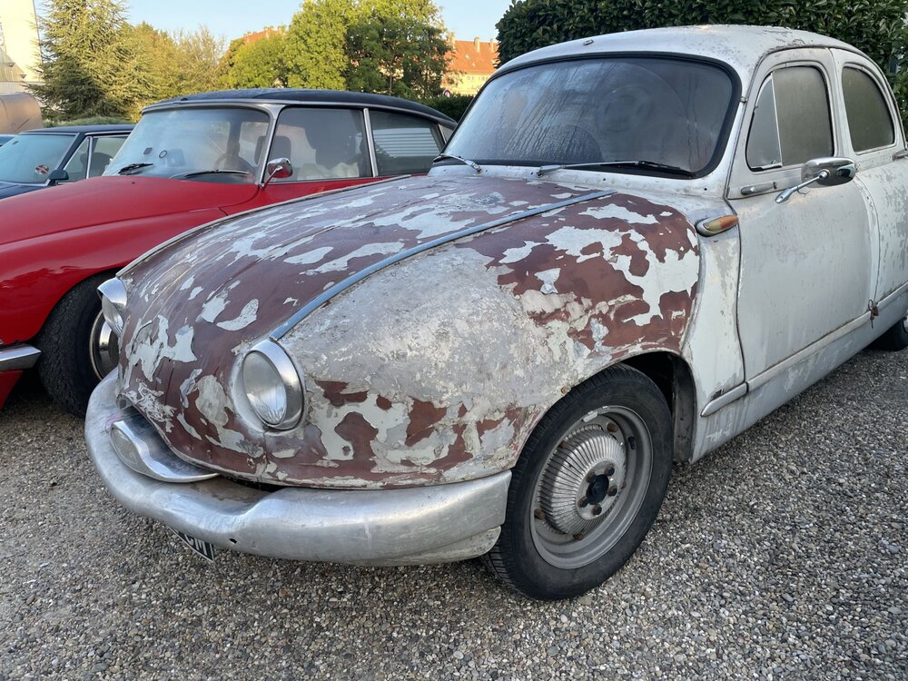 Panhard10.thumb.jpg.ce06eabadf99f1ee10e01bc999a8ee16.jpg