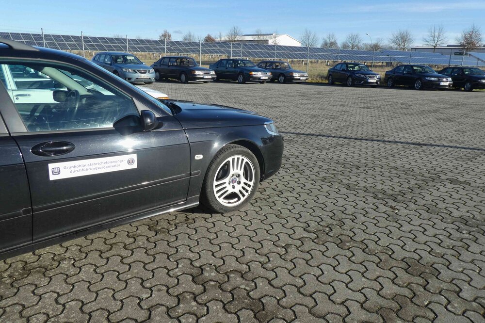 Parken.thumb.jpg.aae53d218080bc3e6fbe59910405c522.jpg