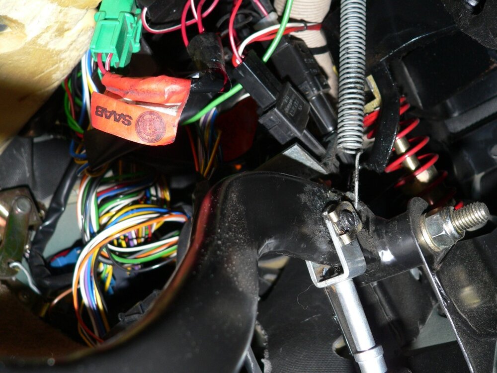 Pedal.thumb.jpg.1d41ba064cf6fb1be5a579a102955cb0.jpg