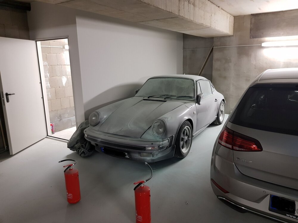 Porsche2.thumb.jpg.25810fa7a5d3cd4aeeb035c077bdfcec.jpg