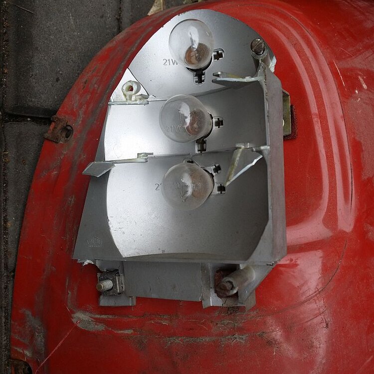 Rcklicht.thumb.jpg.e59016131ba6e5d8495fbf4dd5acbd27.jpg