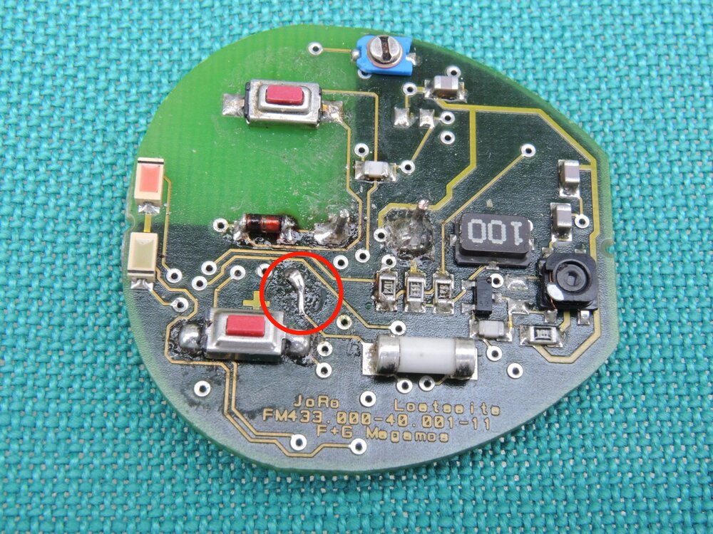 ReparaturFunkei.thumb.jpg.aec4ae2a39149f5a1746f6a574584a1f.jpg