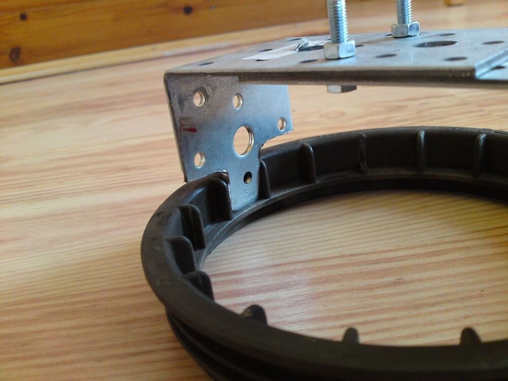 Ring1.thumb.jpg.cffe84282866d6a38f23afb245d8cf04.jpg