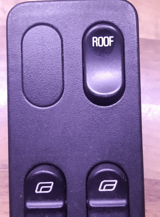 Roof.thumb.jpg.110b814ae8c42af5d67ce8894f661771.jpg