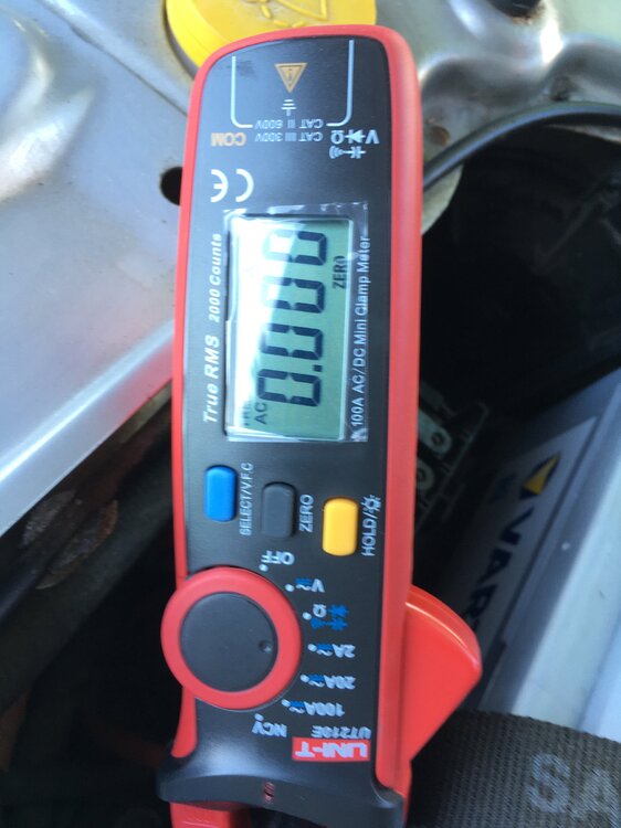 RotesBatteriekabel3.thumb.JPG.732633bff9208552d1767ce707fb8626.JPG