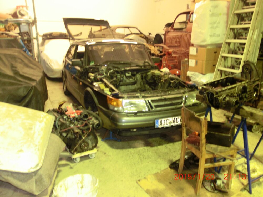 SAAB900_IN_ARBEIT.thumb.JPG.7b3fec85283f978f268b7d34de198b12.JPG