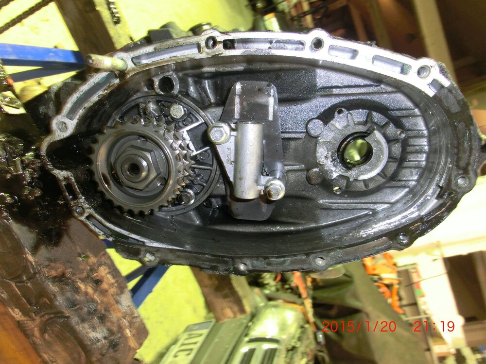 SAAB900_PRIMAERGEHAUSE_09.thumb.JPG.3cf0fbf52ff7552ebbbb63a706130acd.JPG