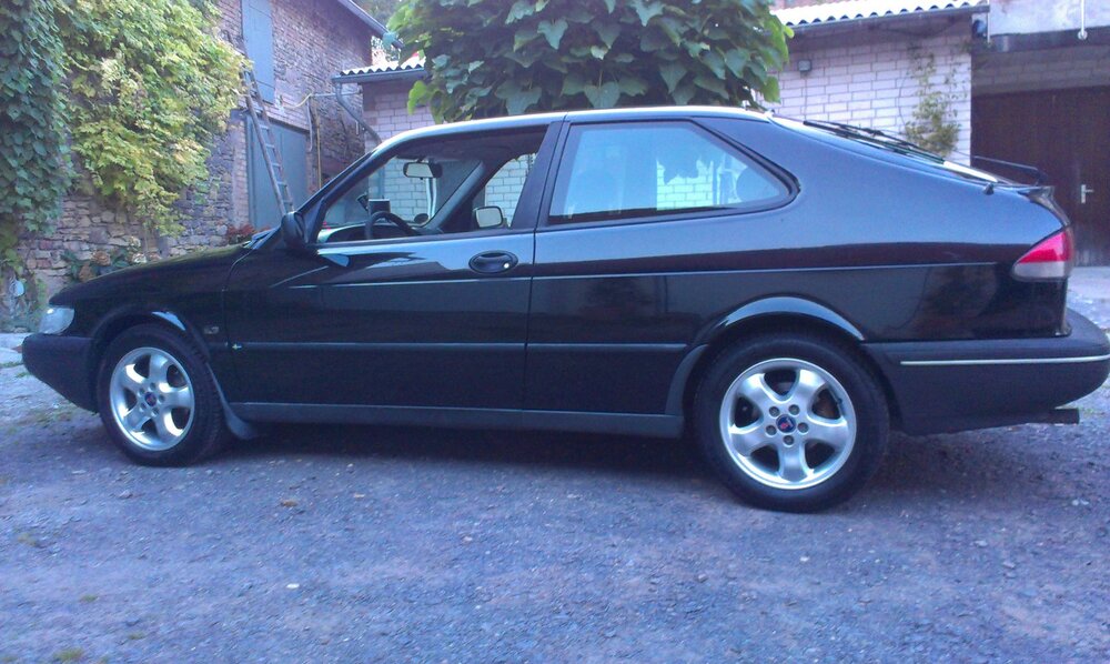 SAAB902Winter.thumb.jpg.7462cb8f93897be4fae9c2495d741371.jpg