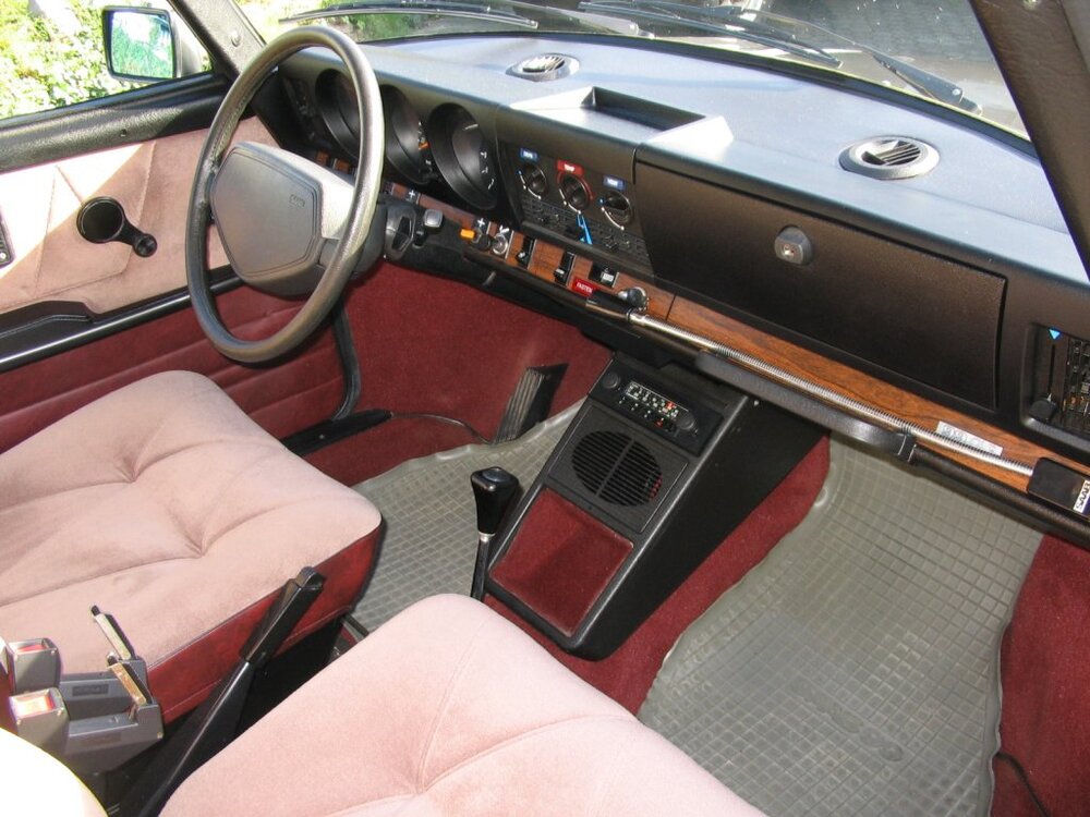 SAAB99GLECC78003.thumb.jpg.adbcb7a03d382a1b851634f57f9439b9.jpg