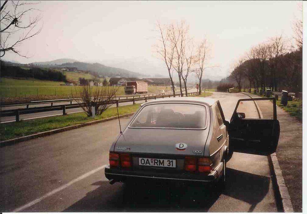 SCAN0172.thumb.JPG.dbbe26ce3f6cbdfe62f223bee15ef633.JPG
