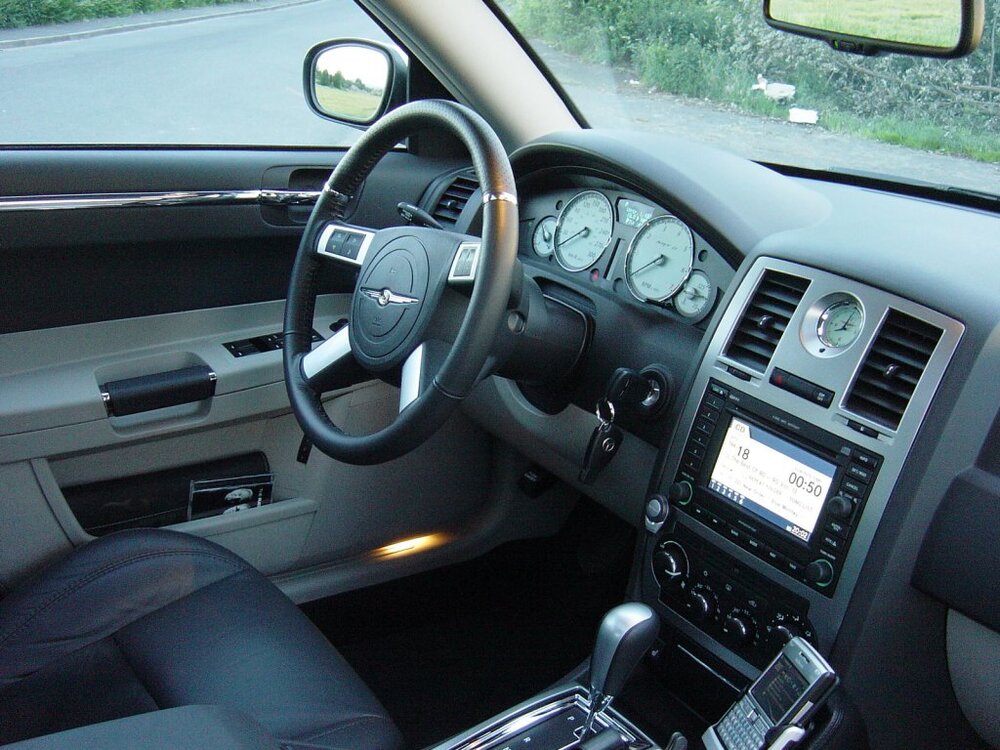 SRT8008.thumb.jpg.5e713b01dadb2a473ff7a105d43b6b14.jpg