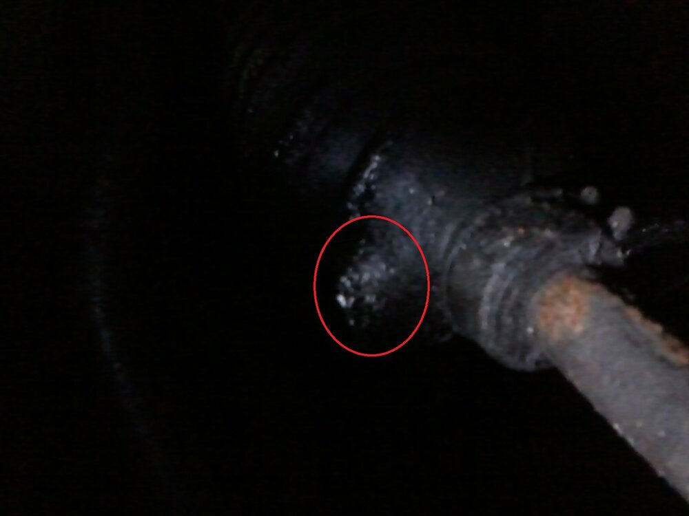 STManschettegeplatzt.thumb.jpg.9e44beb002f259413e5a2a41f9b0b5dc.jpg