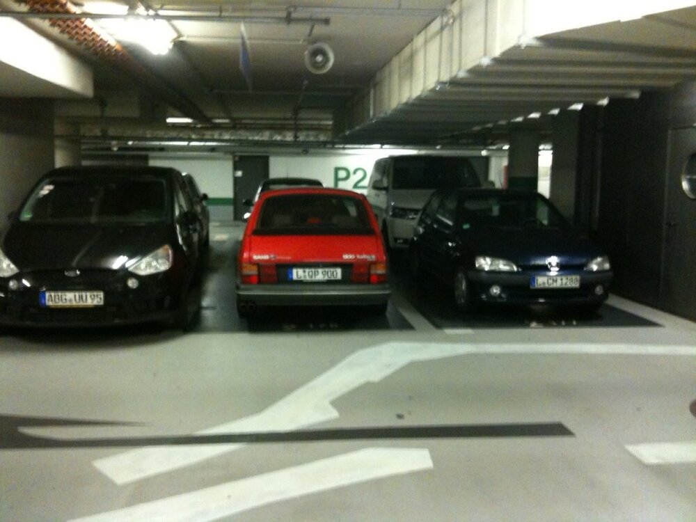 Saab.thumb.jpg.8b8d6cfe19f76dba035492fd91e3ca28.jpg