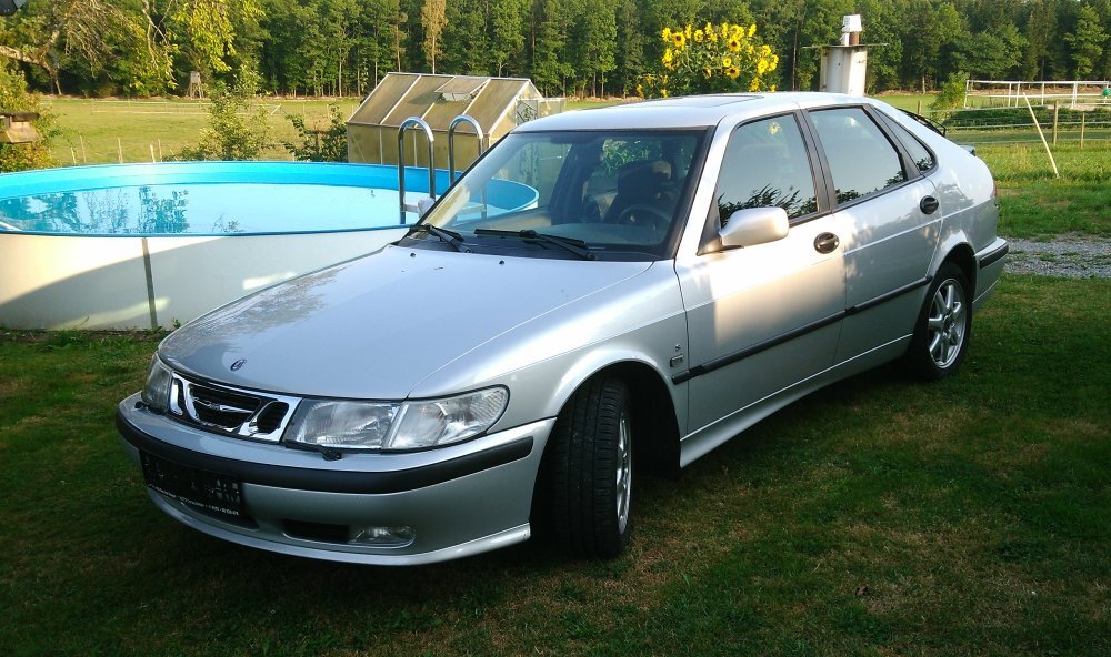 Saab.thumb.jpg.abd5964f46f7541b4c5521f77c4872f4.jpg