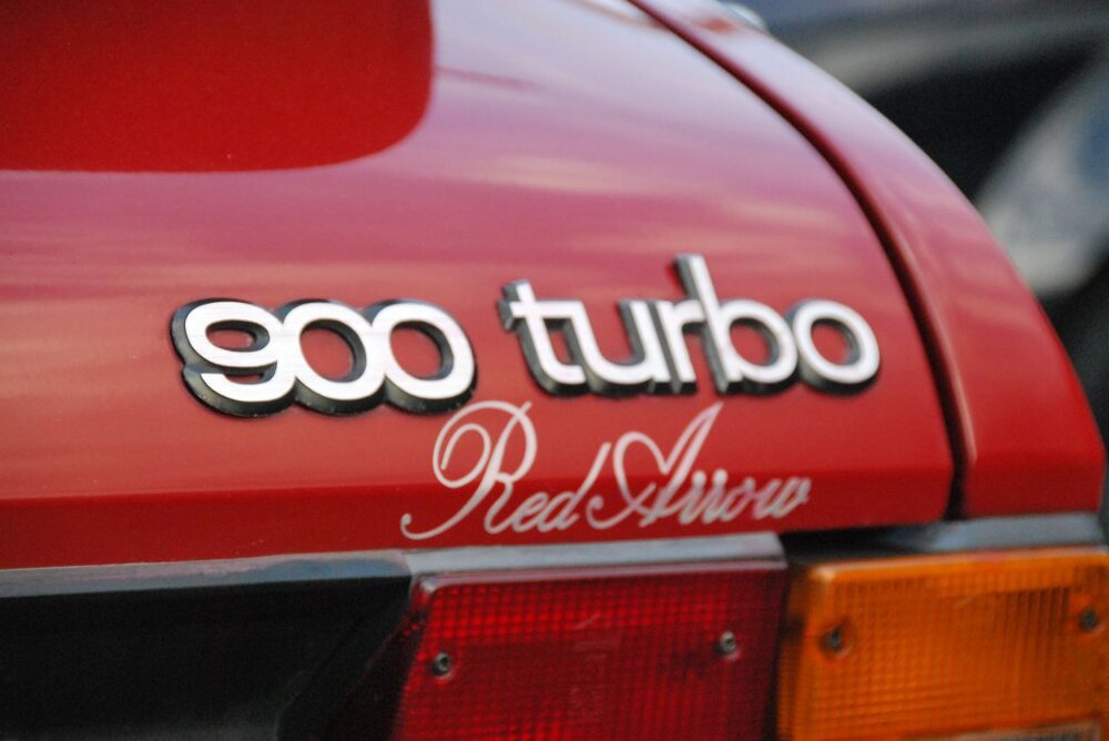 Saab008.thumb.jpg.8b93541b25d7162e028bb3a688d5d83e.jpg