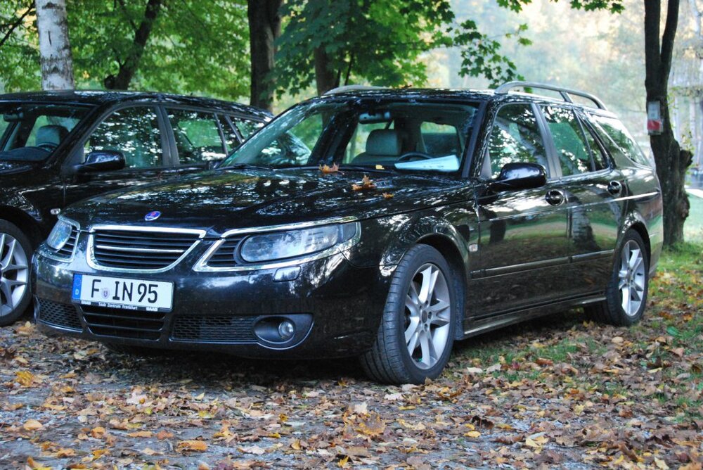 Saab021.thumb.jpg.ebed79cbb8938a838c002a3ed53acd23.jpg
