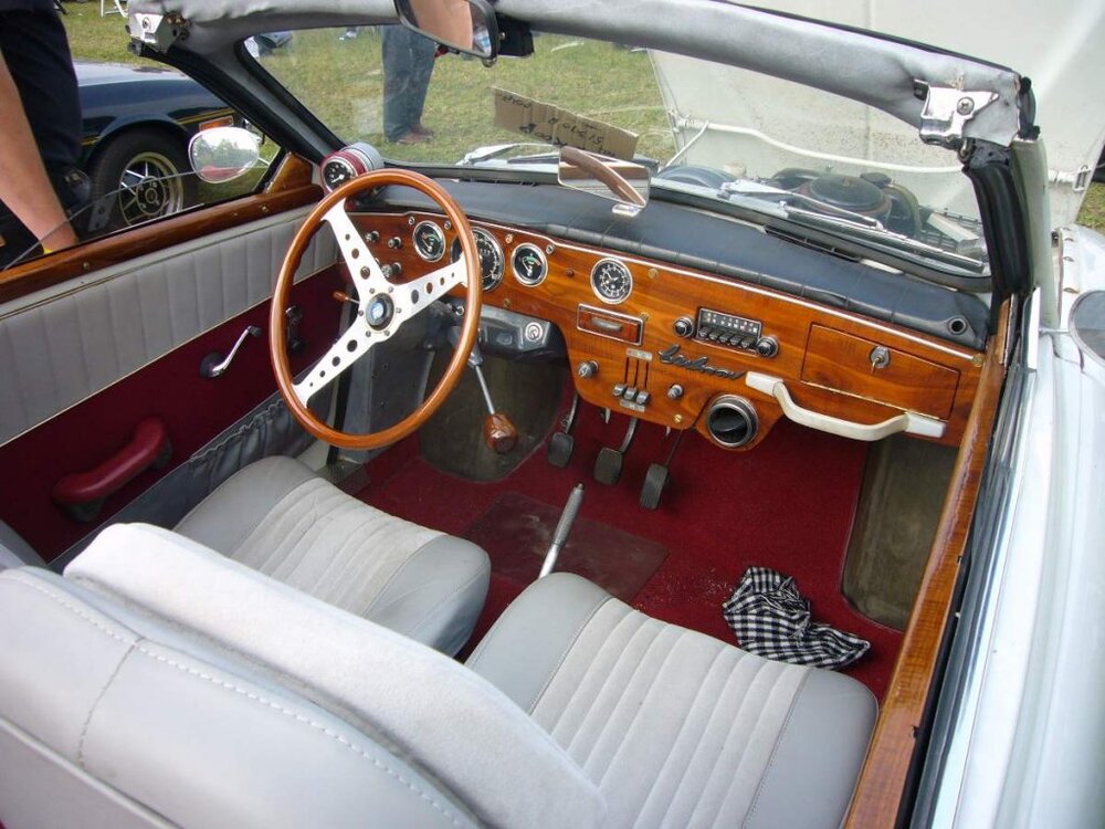 Saab2.thumb.jpg.63e4b5285794935d2304f3fc05ff4742.jpg