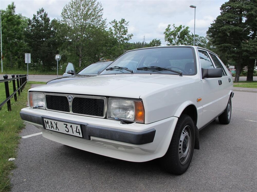 Saab600_1.thumb.JPG.529d038f03738c71b61f828b19f4ee2f.JPG