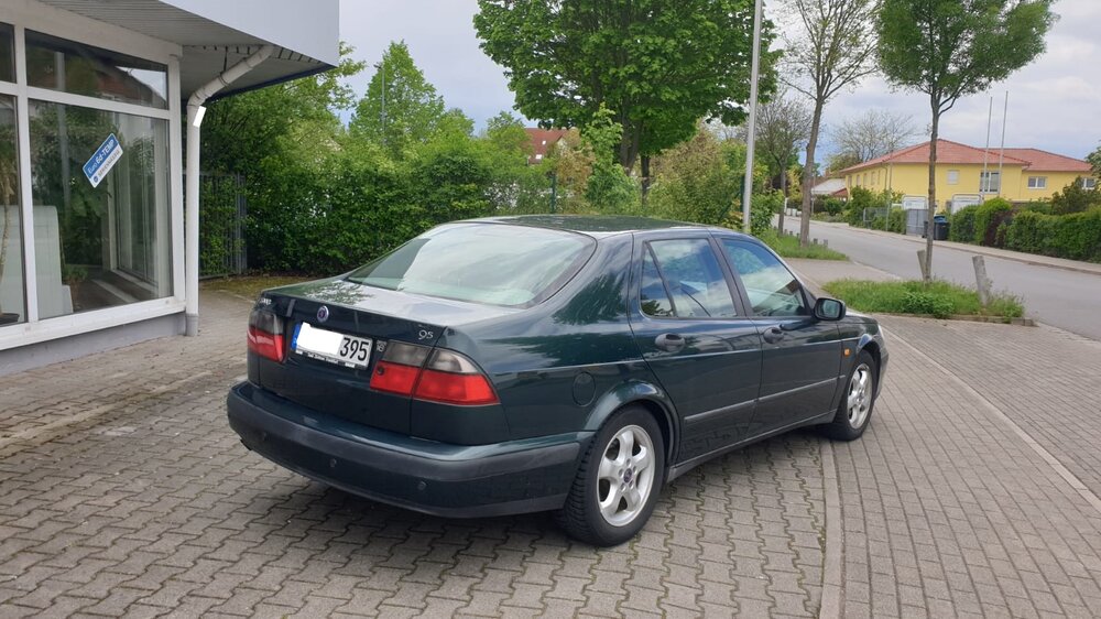 Saab9-5MY00-1.thumb.jpg.80fd6ea52d59413902396006acd72e12.jpg