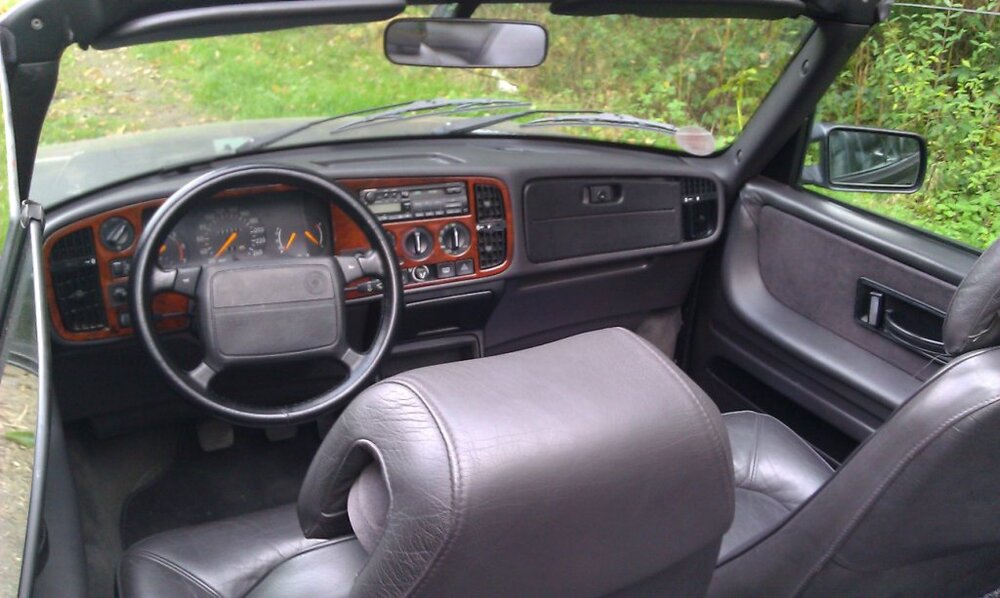 Saab900_3.thumb.jpg.671c7a9c736f9f2b2bad7794e6b3c4a0.jpg