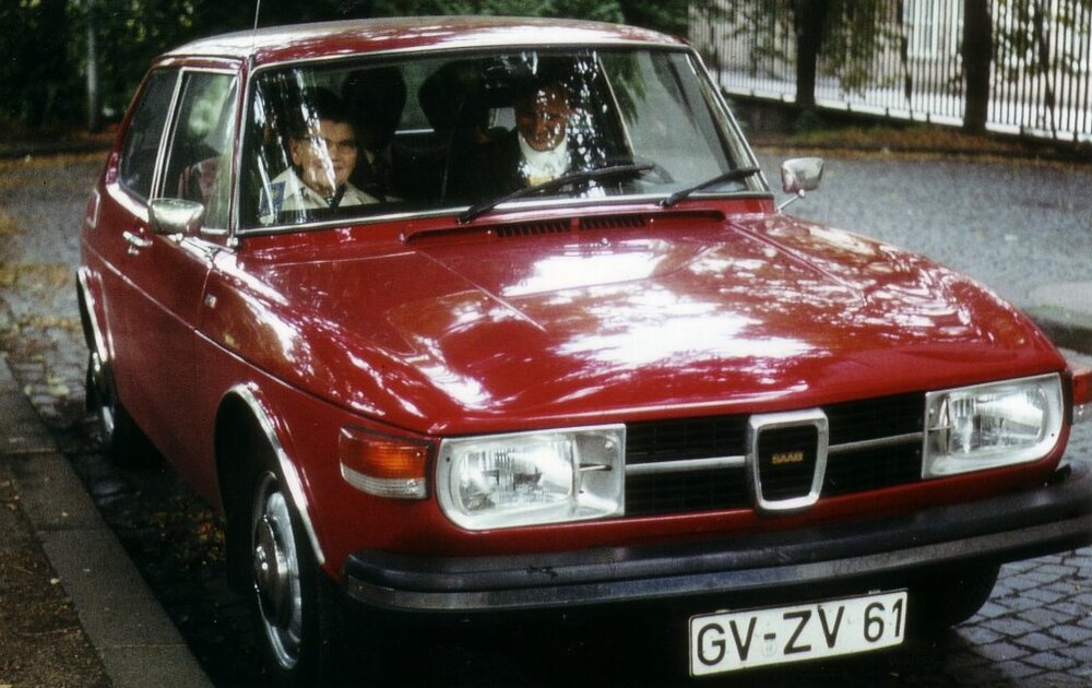 Saab99L1973.thumb.jpg.f56e762421e2d475c763567e7e84f553.jpg