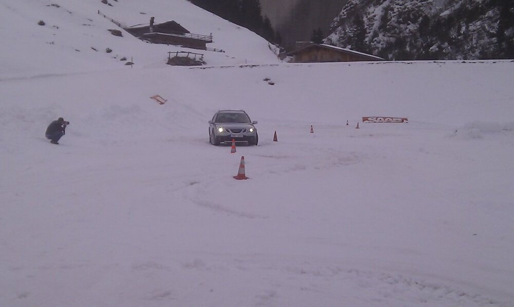 SaabMayrhofen2011(141).thumb.jpg.5004767e06c4d9247f2bb652b7c1fa4b.jpg