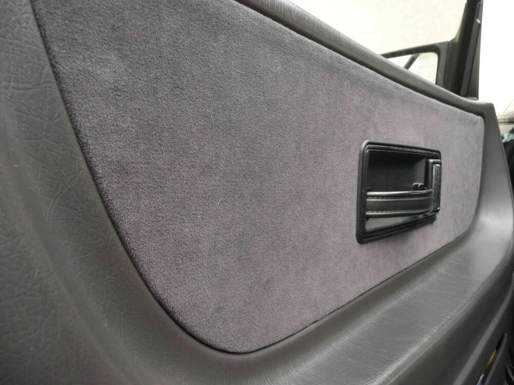 Saab_Tuer_innen-004.thumb.jpg.3ea5af8ca76fc0a7cf3b436072606d54.jpg