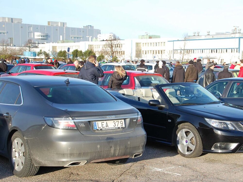 SaveSaab-25.thumb.jpg.ab3249e6f6cc2f00857e5c301ed1ade3.jpg
