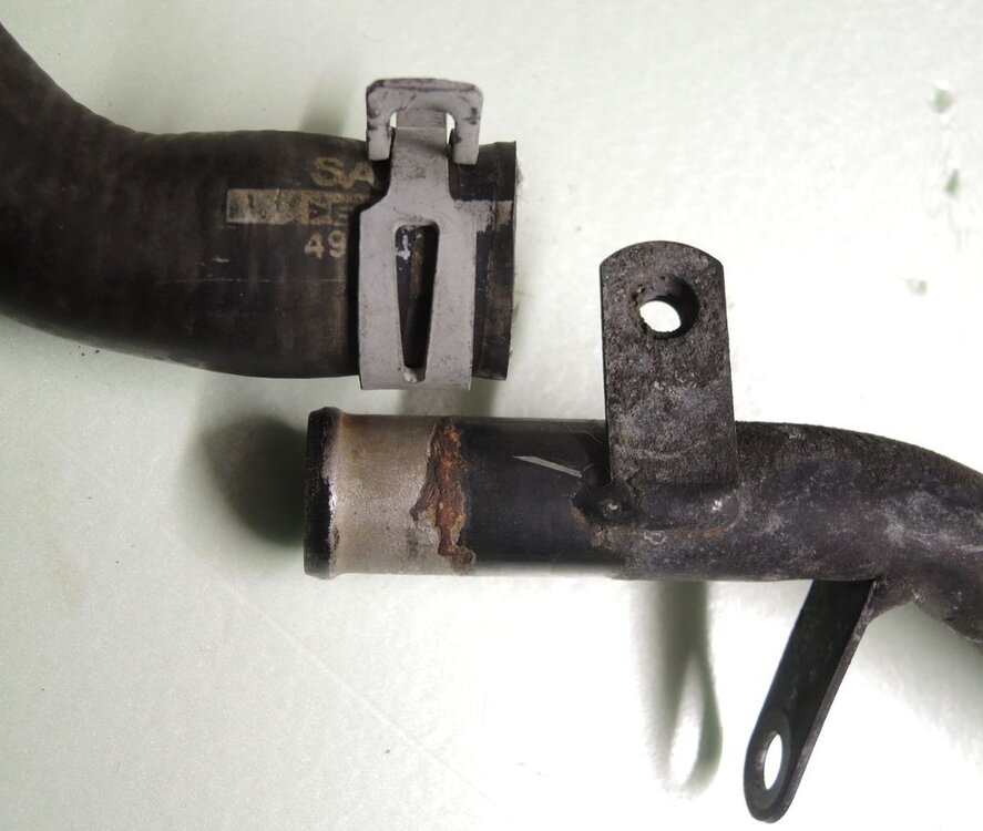 Schlauchklemme_OK_2.thumb.jpg.b3049935315b53977359fec47be870db.jpg
