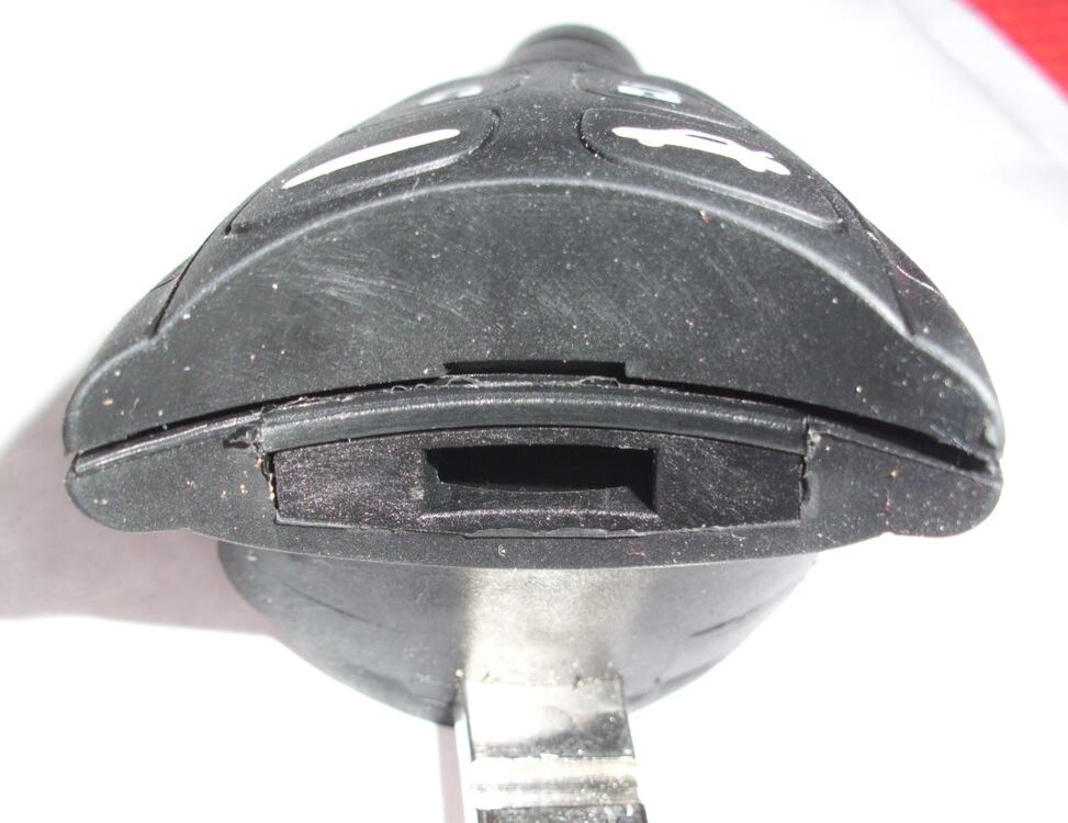 Schluessel2.thumb.JPG.55333c6df4b5f9ccae060a46ec4ad962.JPG