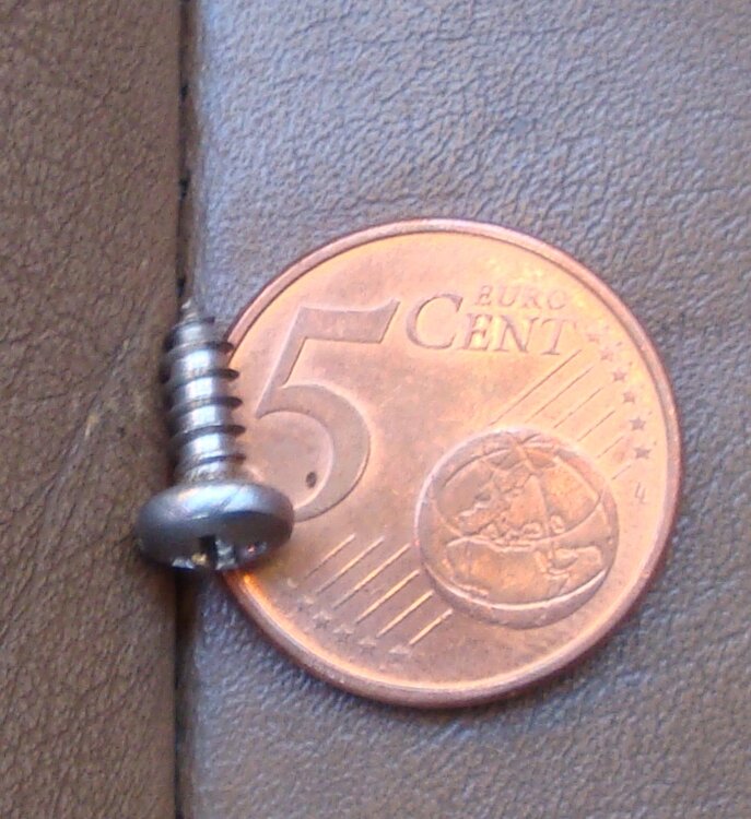 Schraubengroesse.thumb.JPG.22a195c00924264277d122dc881e5e37.JPG