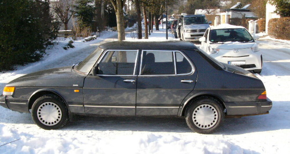 Sedan-li.thumb.jpg.06411224f511732bea52c06d85fefab0.jpg