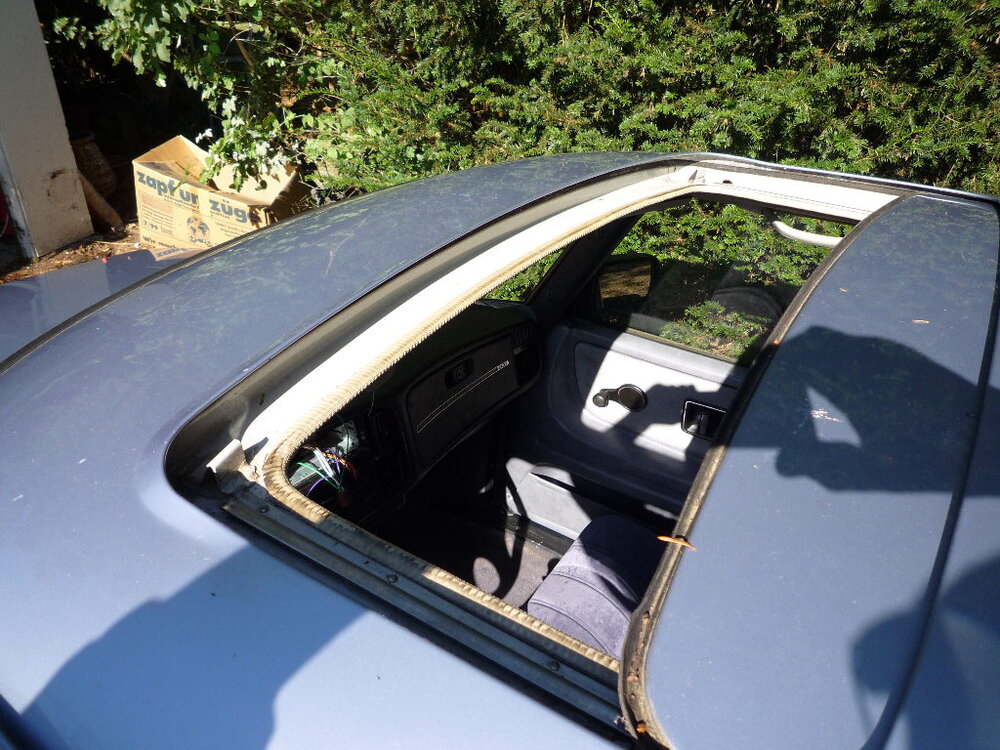 Sedan07.thumb.JPG.0ac6d3106c7071c04426c2a2755ac7d8.JPG