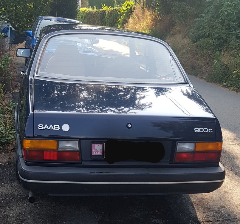 Sedan2.thumb.jpg.8e88408896f97beda601376bdcfd0369.jpg