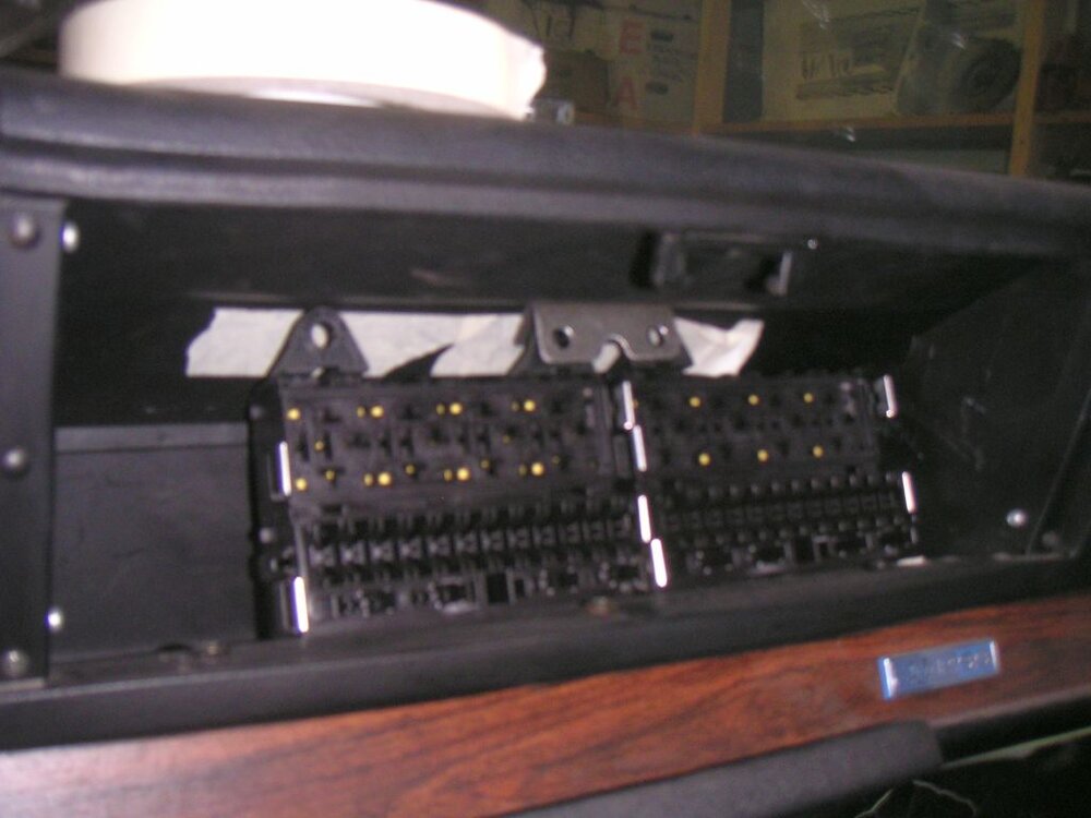 Sicherungskasten.thumb.jpg.5ceafc10ec4b46e99ddcc44eaee41e25.jpg