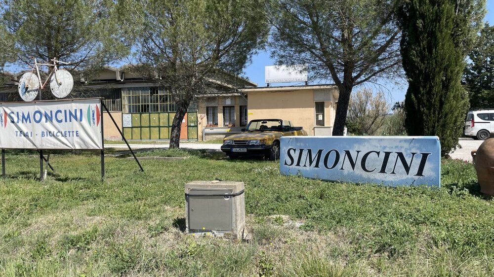 Simoncini01.thumb.jpg.143733c7dd1d3010e11dcbbe149d846c.jpg