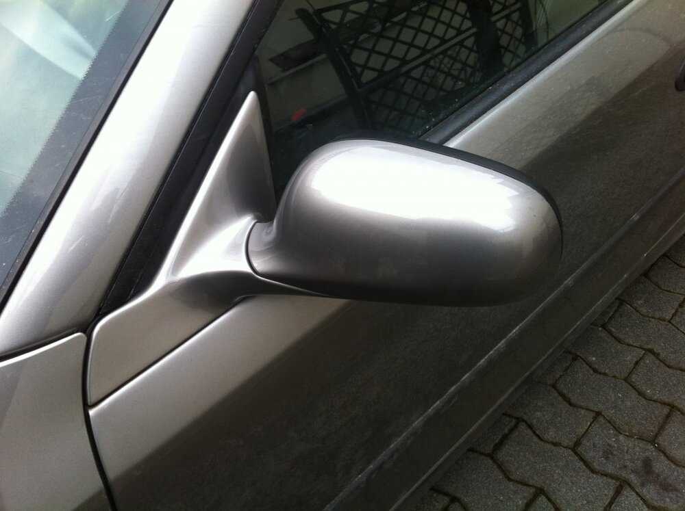 Spiegellackiert.thumb.jpg.62b6e350d13916f55b6dfce58f0c1f83.jpg