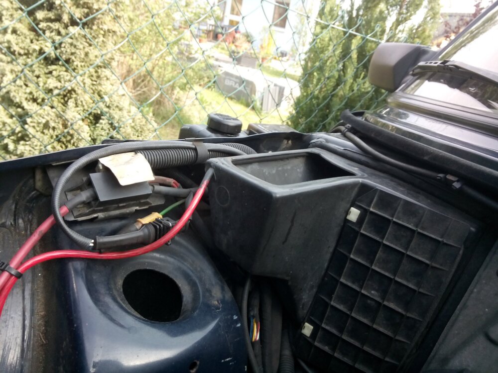 StromfrSubwoofer.thumb.jpg.6e1ff7e20ff1e111f9bc621fed1c81a1.jpg