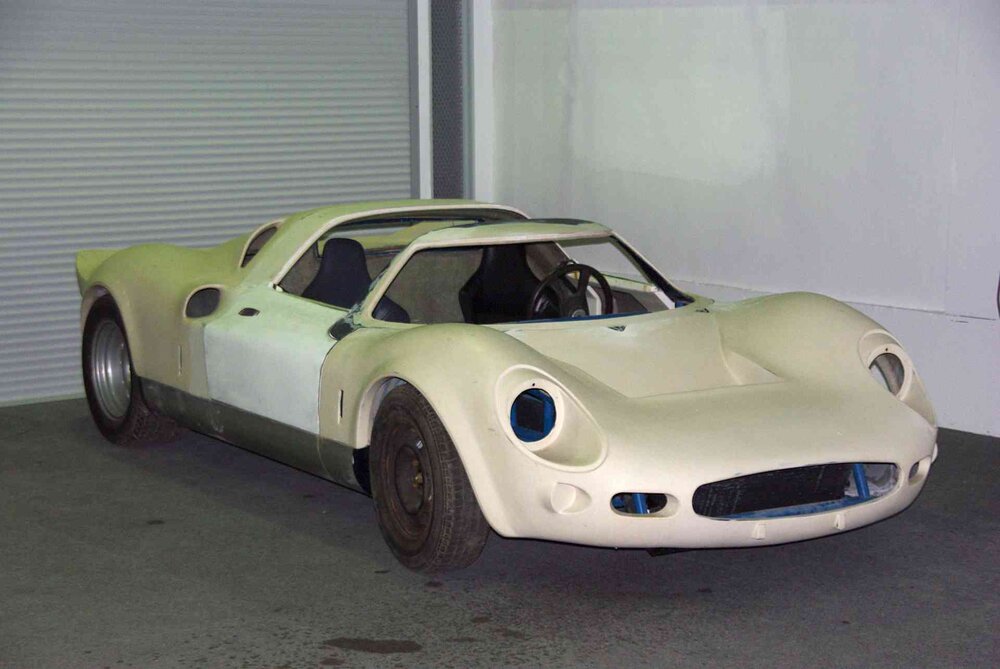 Targa_02.thumb.jpg.85756f38a6579546f38e3f6269ae32f1.jpg