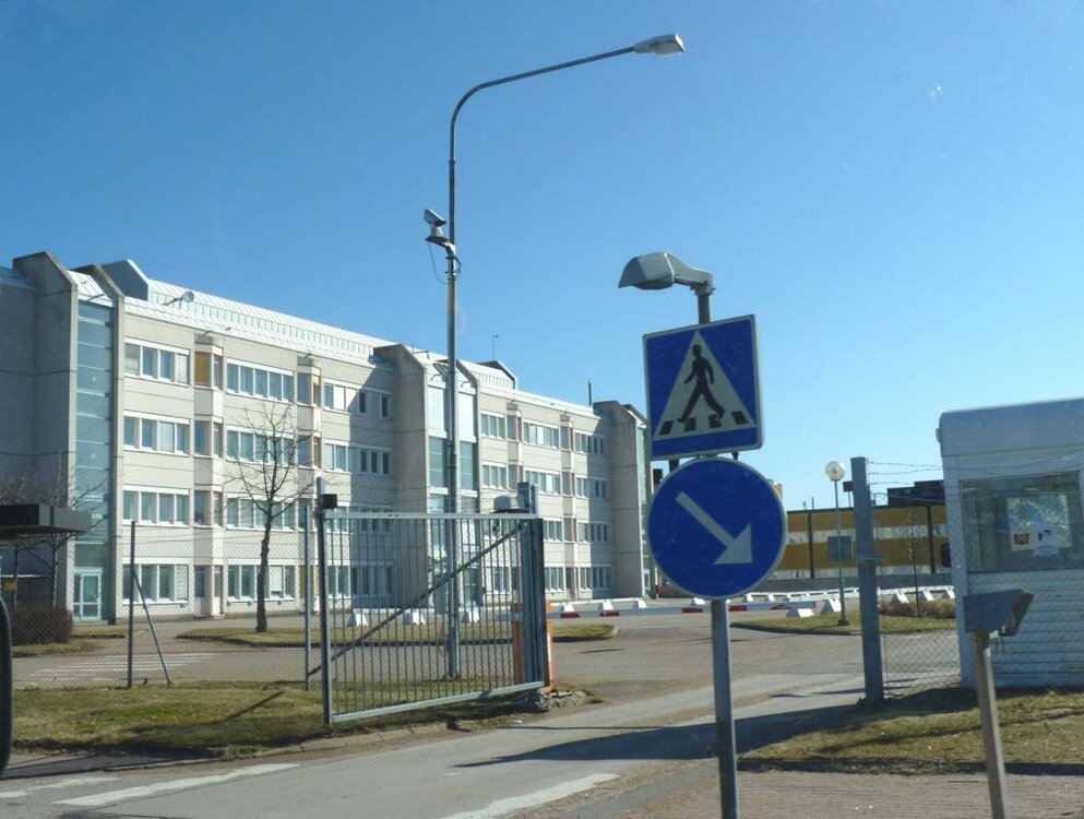 Tech-Center-212.thumb.jpg.c989975fec06a336b19bc082e017e429.jpg