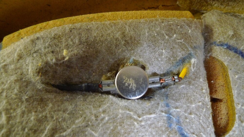 Thermostatschalter.thumb.jpg.3498da4745776e0caccdc72fa1ccc587.jpg