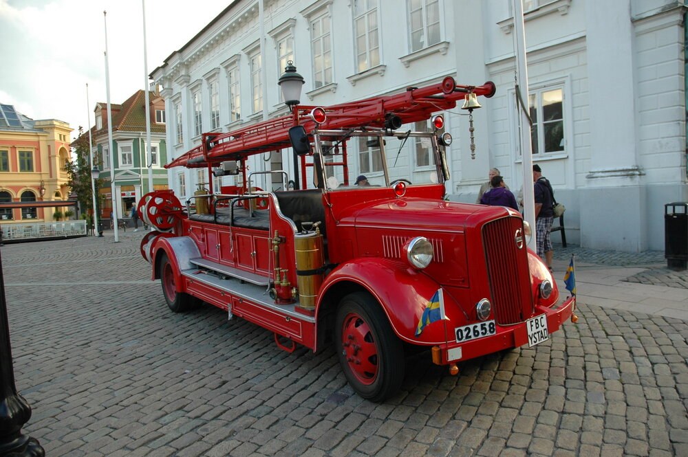 Touristenbus_Ystad.thumb.jpg.7b2c2b036f1a0a25a7aef6cc59f99cf1.jpg