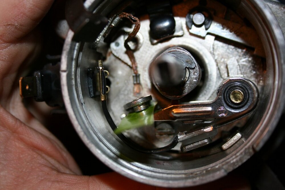 Unterbrechermit04mmAbstand.thumb.jpg.18b4a120bfc878cba7754ef8e1e0053d.jpg