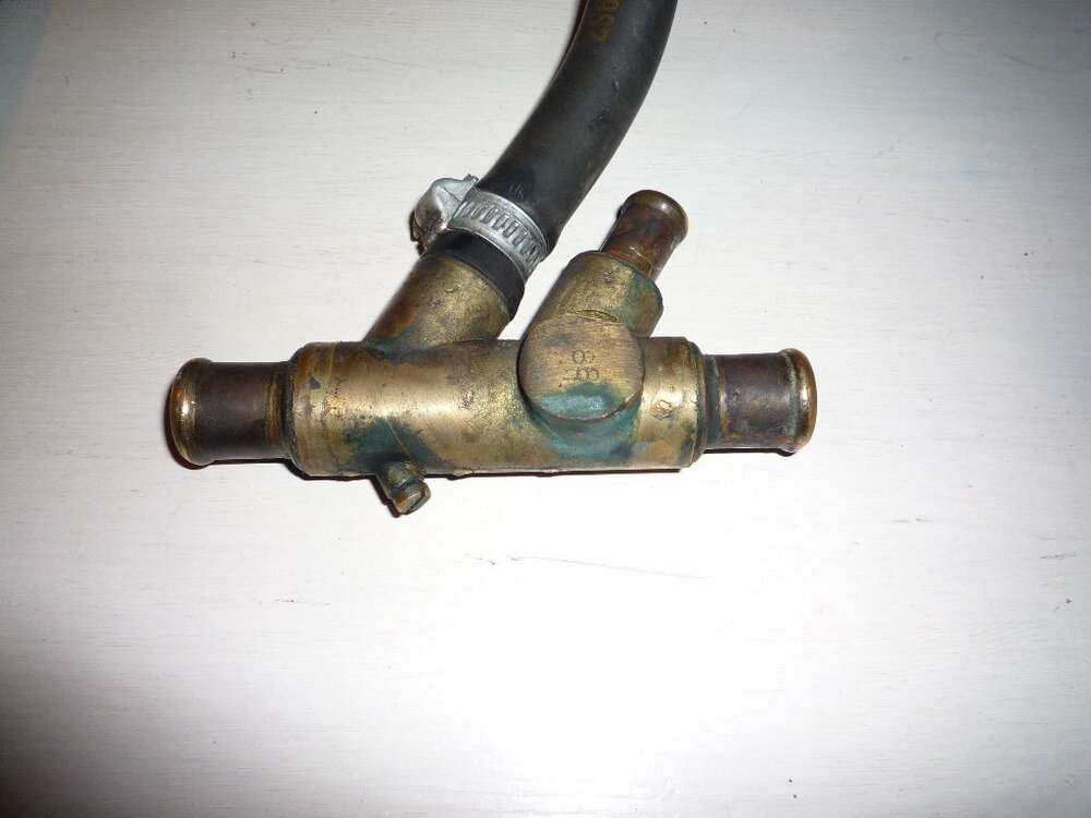 VentilRckseite.thumb.JPG.09f7a6123884b1232882706926edcf1b.JPG